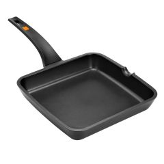 Сковорода квадратная с антипригарным покрытием для индукции 28*28 см,  h=4,5 см, 2,20 л, Efficient, BRA&Monix