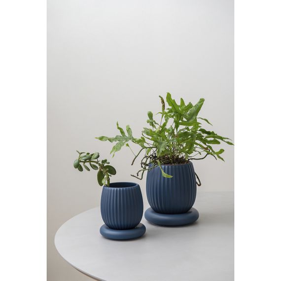 Горшок цветочный темно-синего цвета из коллекции Edge, 2,7л, Tkano, изображение 2