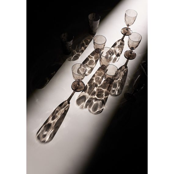 Набор бокалов для вина Hollow, 430 мл, серо-коричневый, 4 шт., Liberty Jones, изображение 4