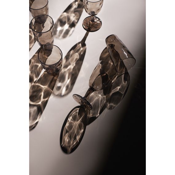 Набор бокалов для вина Hollow, 430 мл, серо-коричневый, 4 шт., Liberty Jones, изображение 6