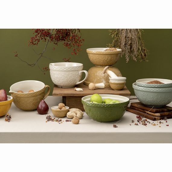 Миска бежевого цвета с рельефным узором Ягоды Тайги из коллекции Russian North, 2,5 л, Tkano, изображение 3