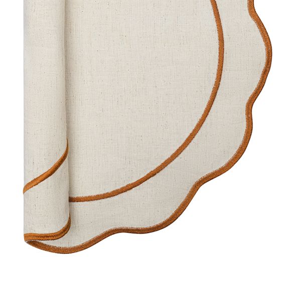 Салфетка под приборы Anemone из коллекции Trendy Ruffles, ?38 см, карри, Tkano, изображение 9