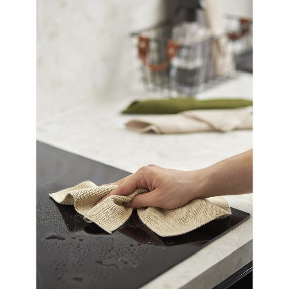 Набор из трех вязаных салфеток для уборки и мытья посуды бежевого и оливкового цветов из коллекции Essential, 28х28 см, Tkano, изображение 5