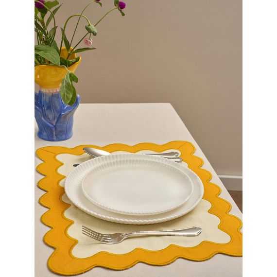 Салфетка под приборы с контрастным кантом горчичного цвета из коллекции Trendy Ruffles, 35х45 см, Tkano, изображение 2