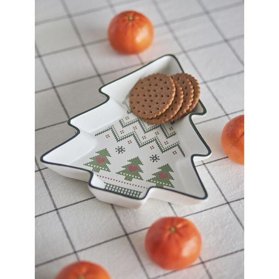 Набор из двух сервировочных тарелок Sweet Memories из коллекции New Year Essential, Tkano, изображение 7