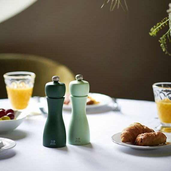 Набор из 2-х мельниц для специй 15 см, бук, цвет изумрудный/салатовый, TAHITI PEUGEOT, Франция, изображение 13